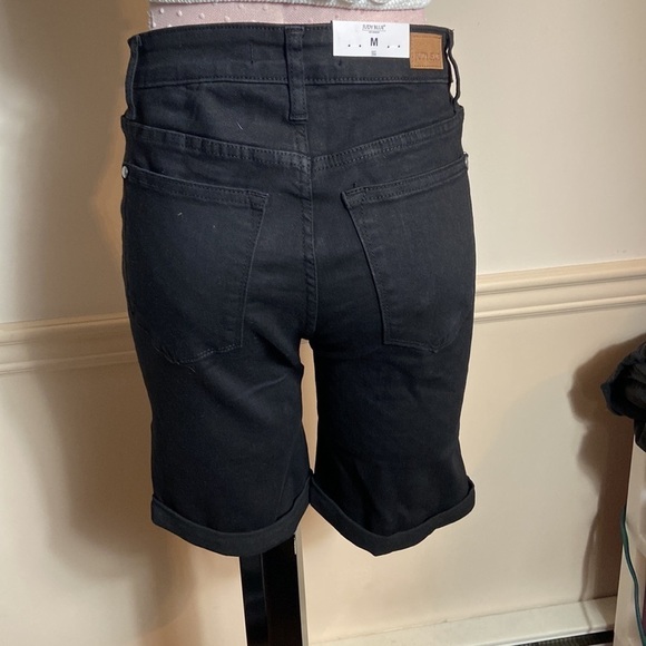 JUDY Blue high waisted black jean shorts/bermudas - Picture 4 of 4
